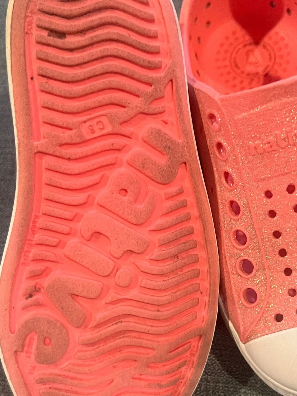 Native Kids Water Shoes in Coral with White Toe